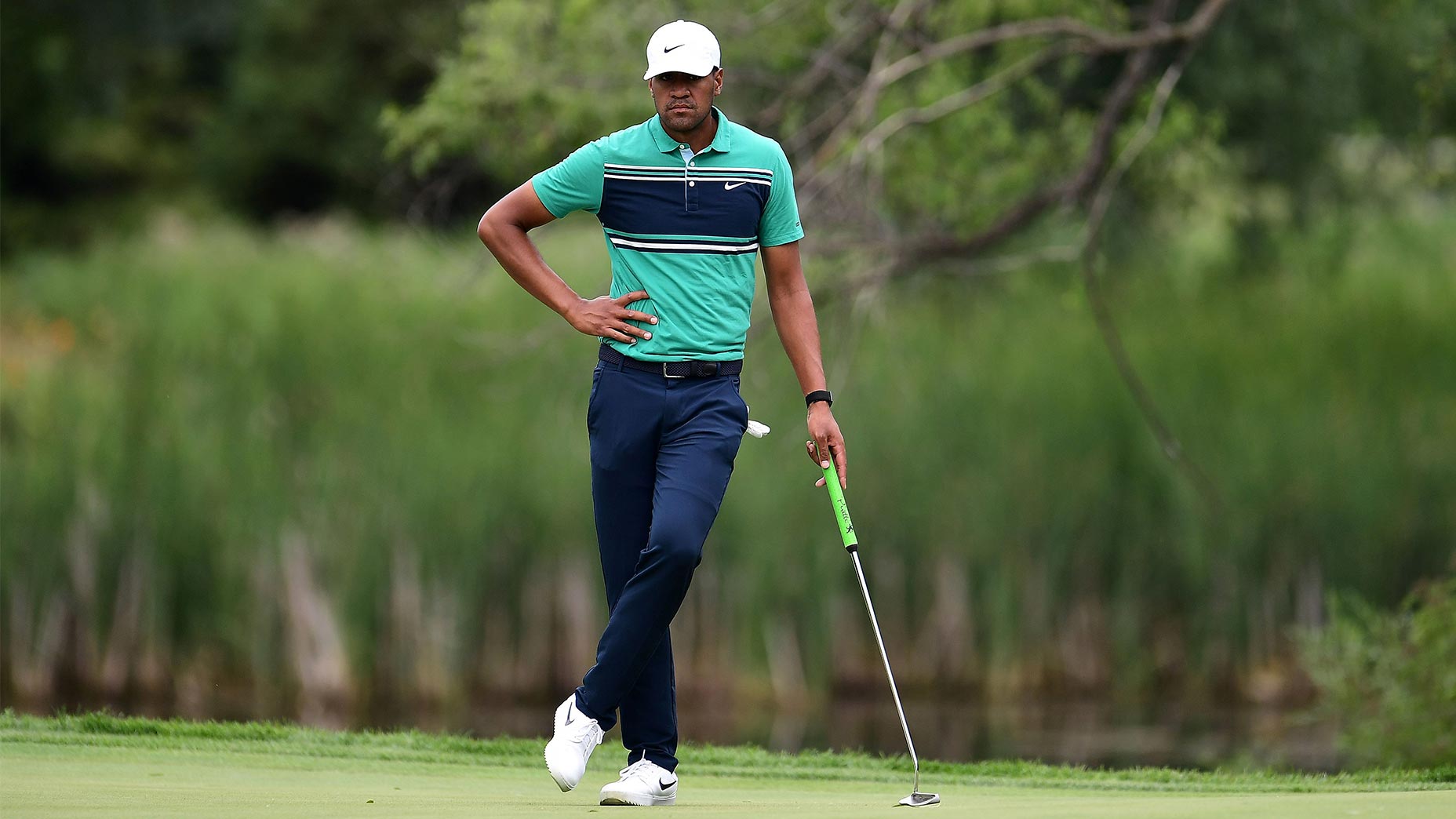 Tony Finau's shoes are the golf/skate 