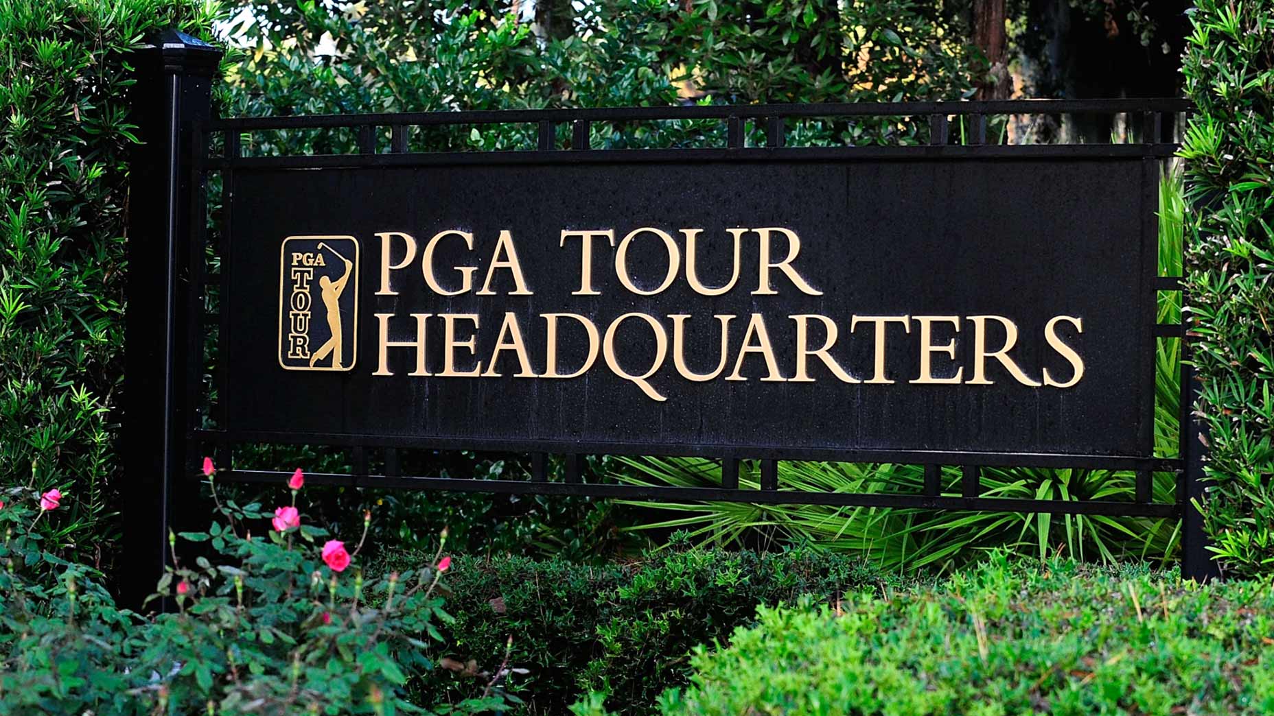 PGA Tour voices support for sports leagues' protests
