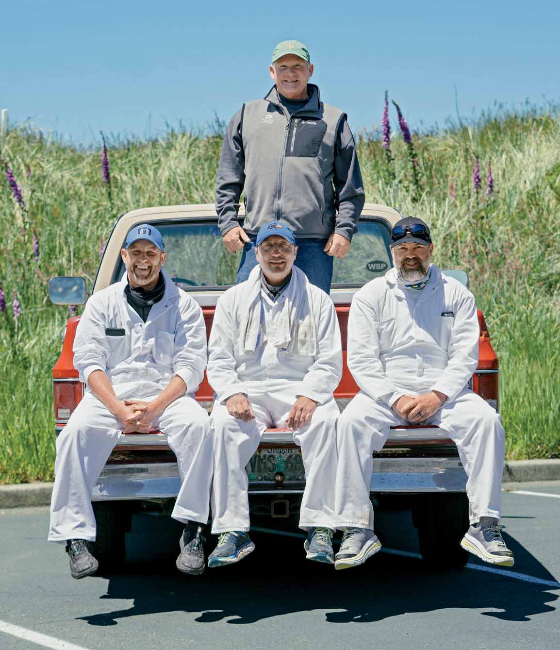 When work dried up for Bandon's caddies, golfers stepped in to help out