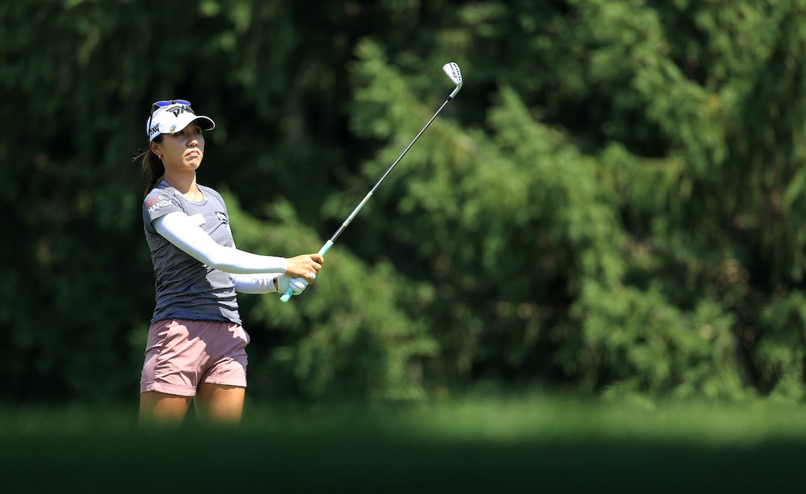 A lightweight top for sunny summer days on the course: Spotted on Tour