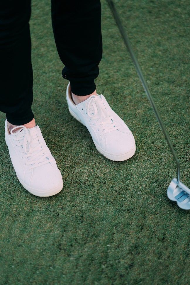 sneaker style golf shoes
