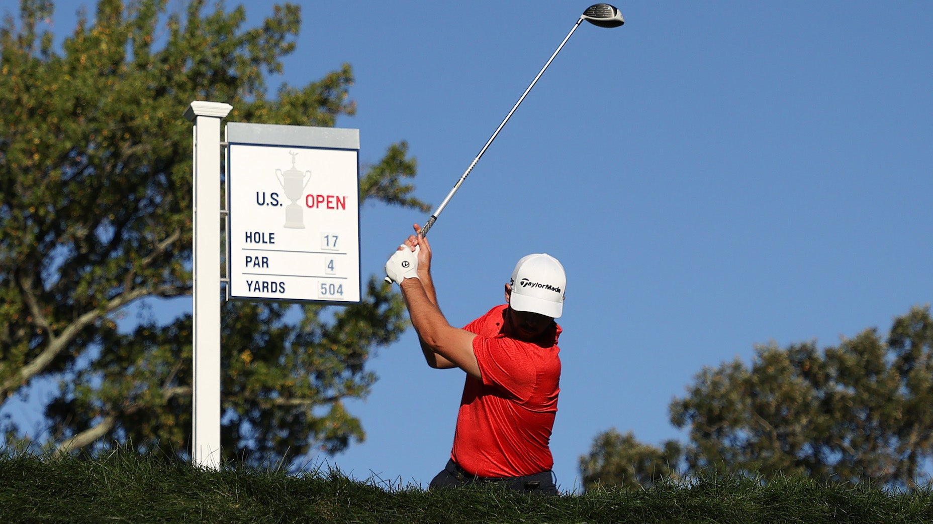 The U.S. Open leaderboard has a handy new feature — keep an eye on it