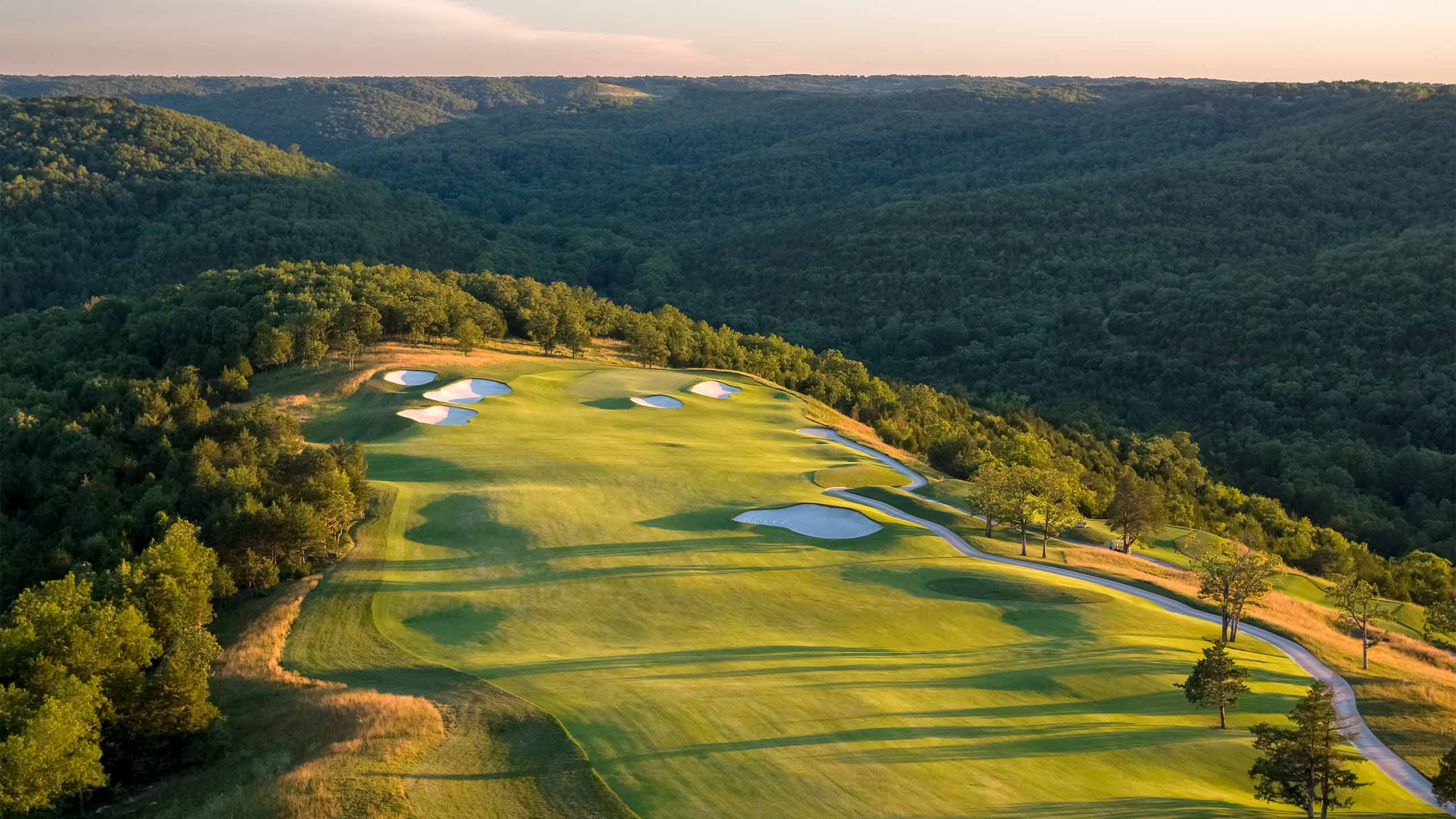 The opening hole at Payne's Valley.