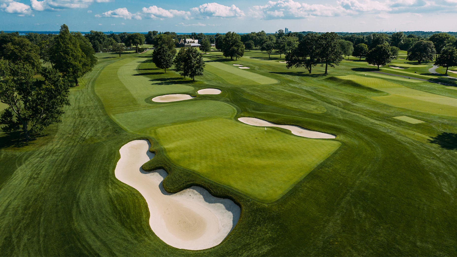 The 1st hole at Winged Foot.