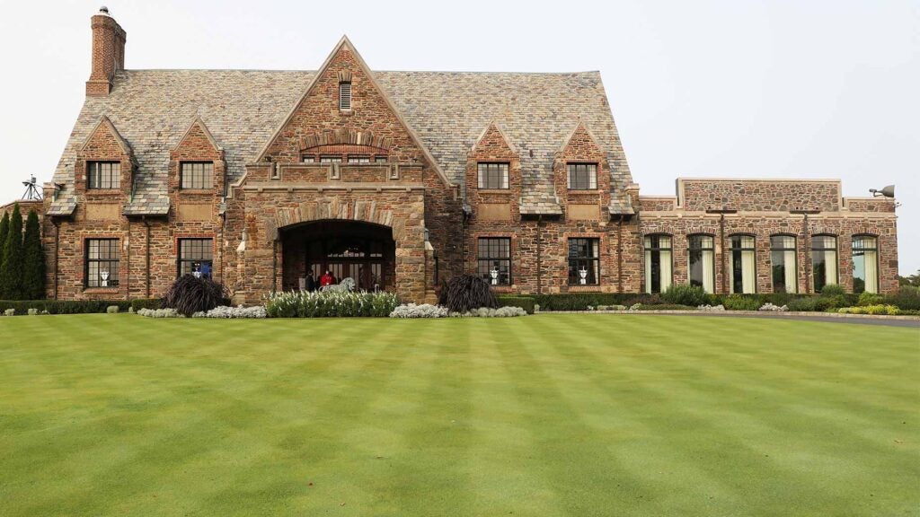 An exterior view of Winged Foot's clubhouse.