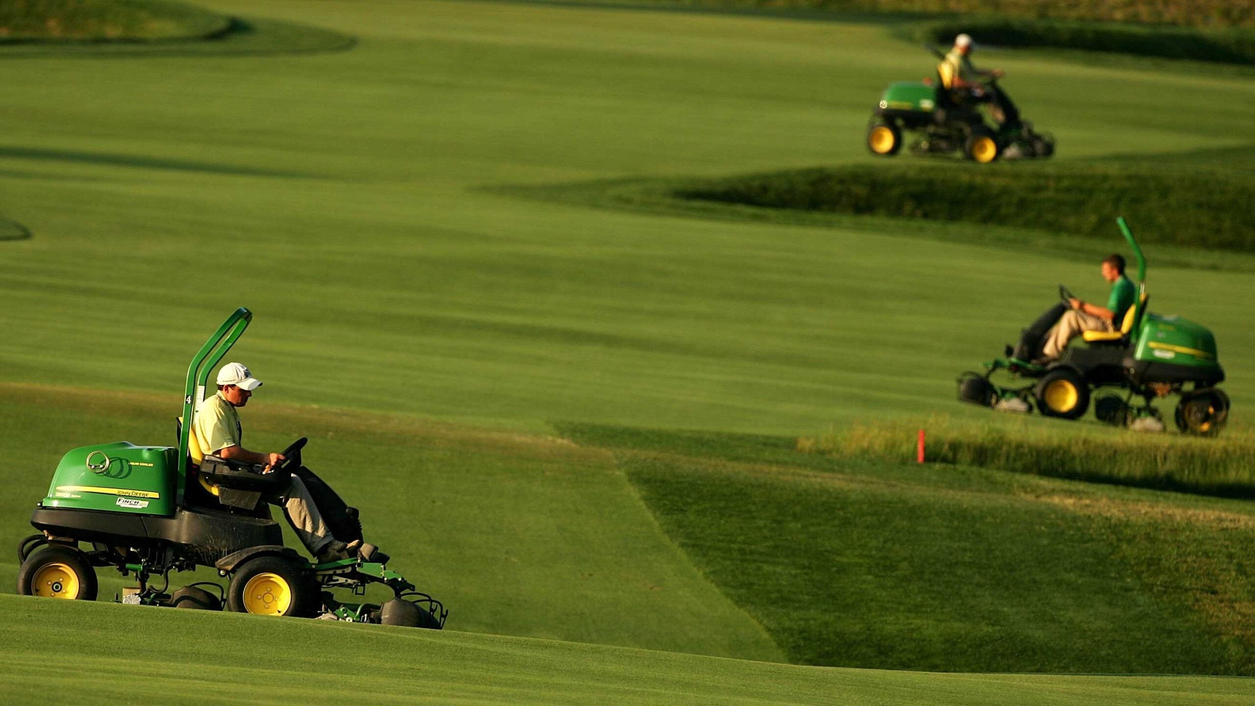 5 Sneaky Ways Superintendents Keep Golf Courses Looking Good