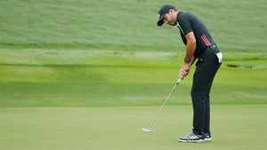 Can eyes-closed putting work for an average golfer? We put it to