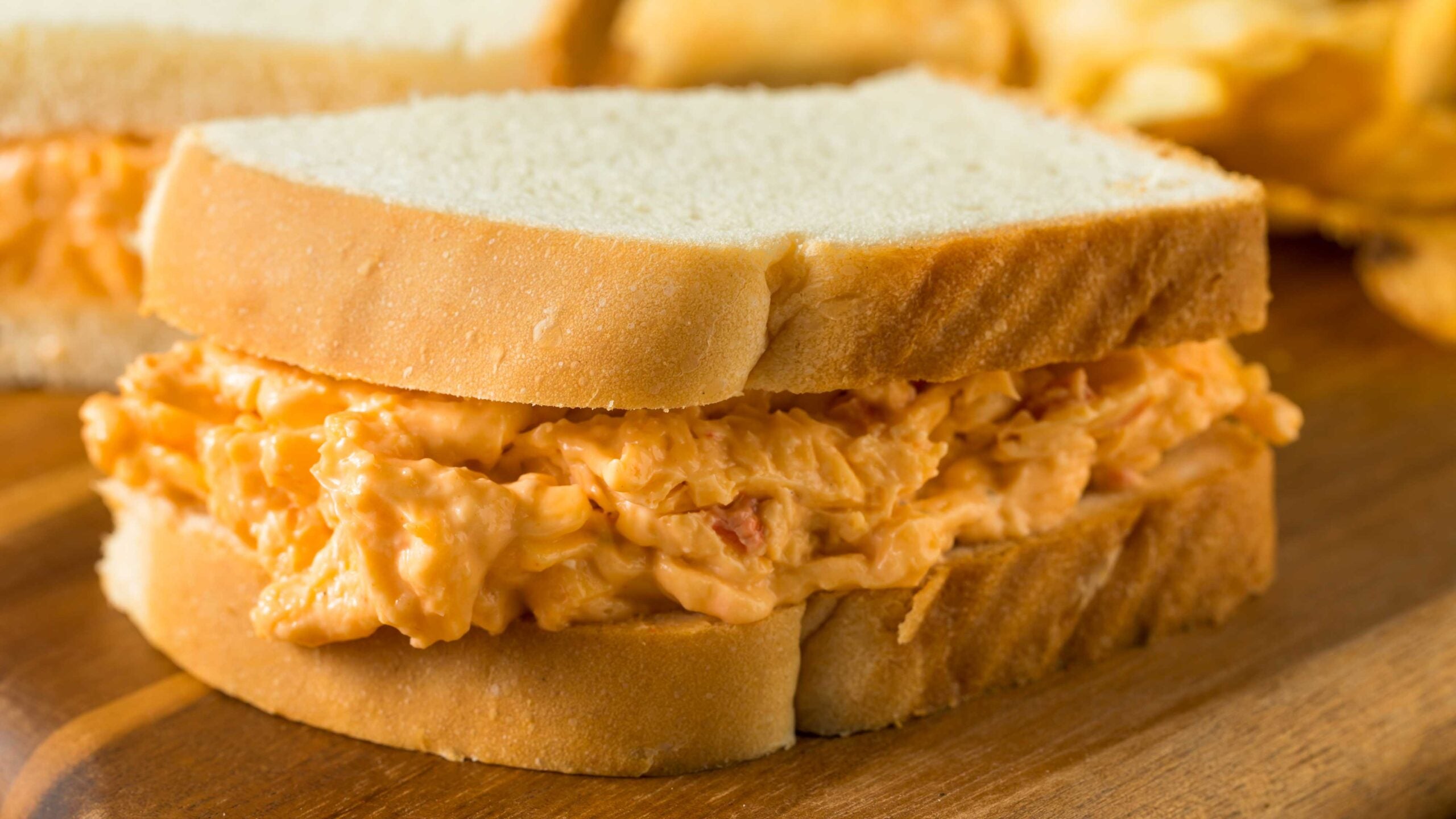 Michelin star chef *This* is how you make a pimento cheese sandwich