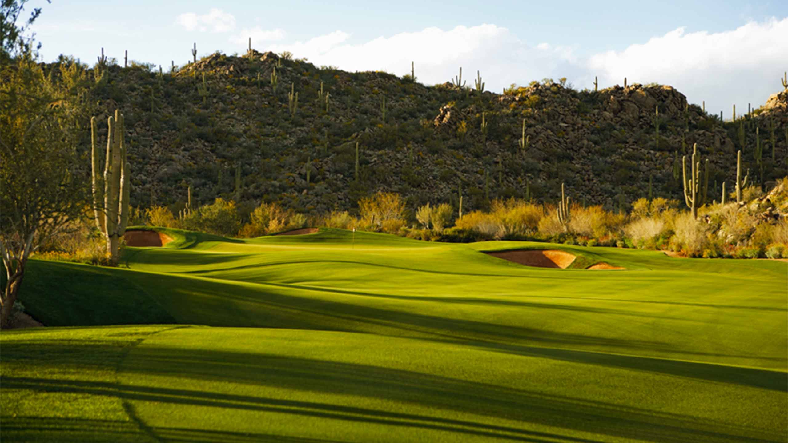 The 4th hole at The Stone Canyon Club.