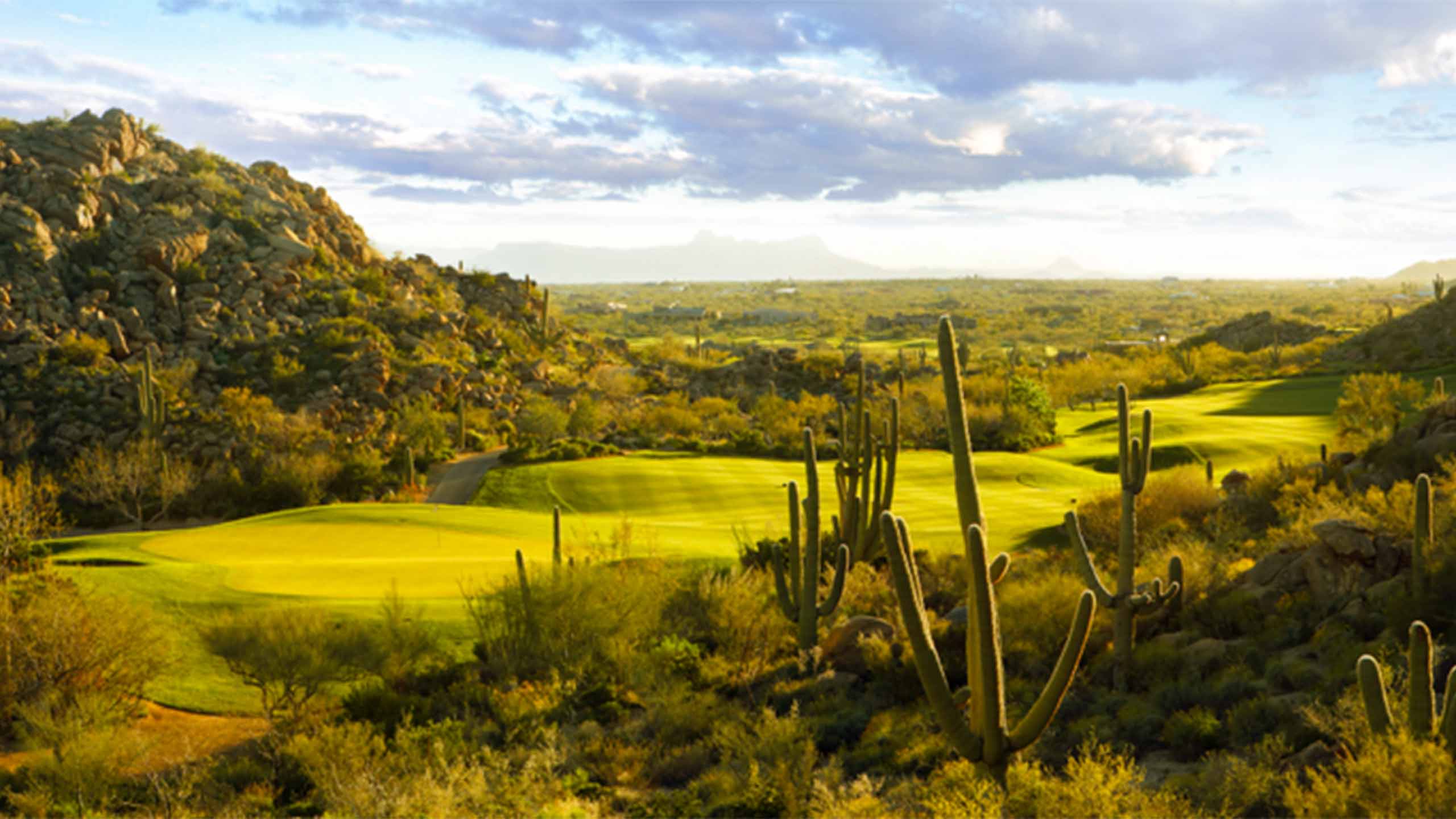 The 5th hole at The Stone Canyon Club.