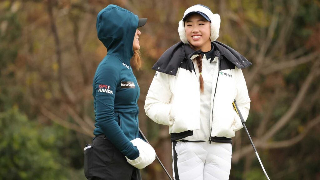 Lydia Ko and Yealimi Noh were dressed for the cold during the U.S. Women's Open.