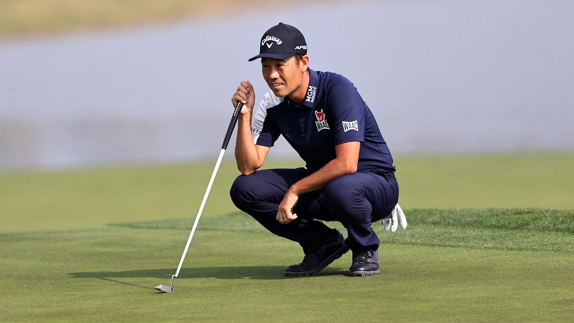 kevin na reads putt