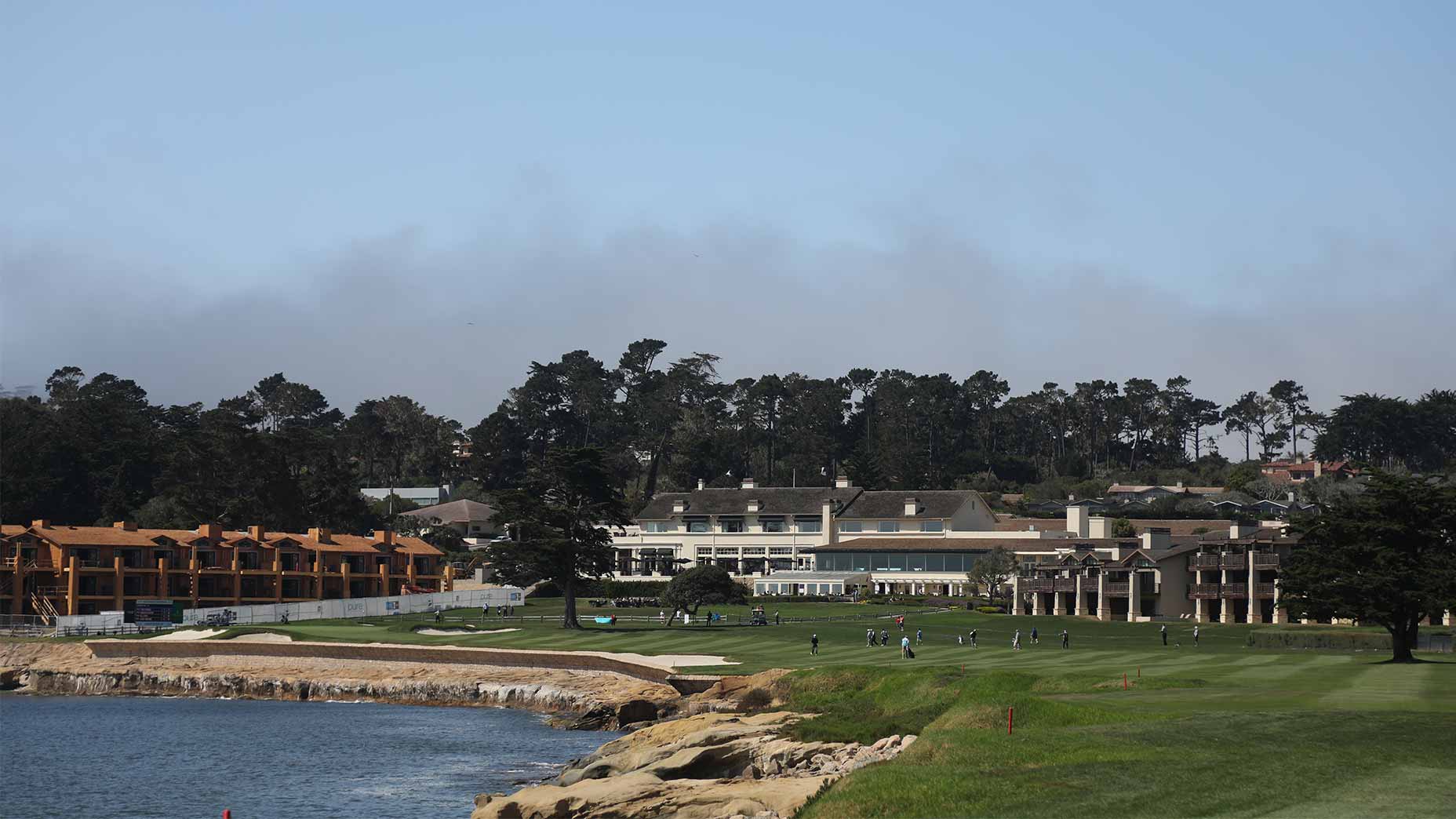 pebble beach 18th hole scenic