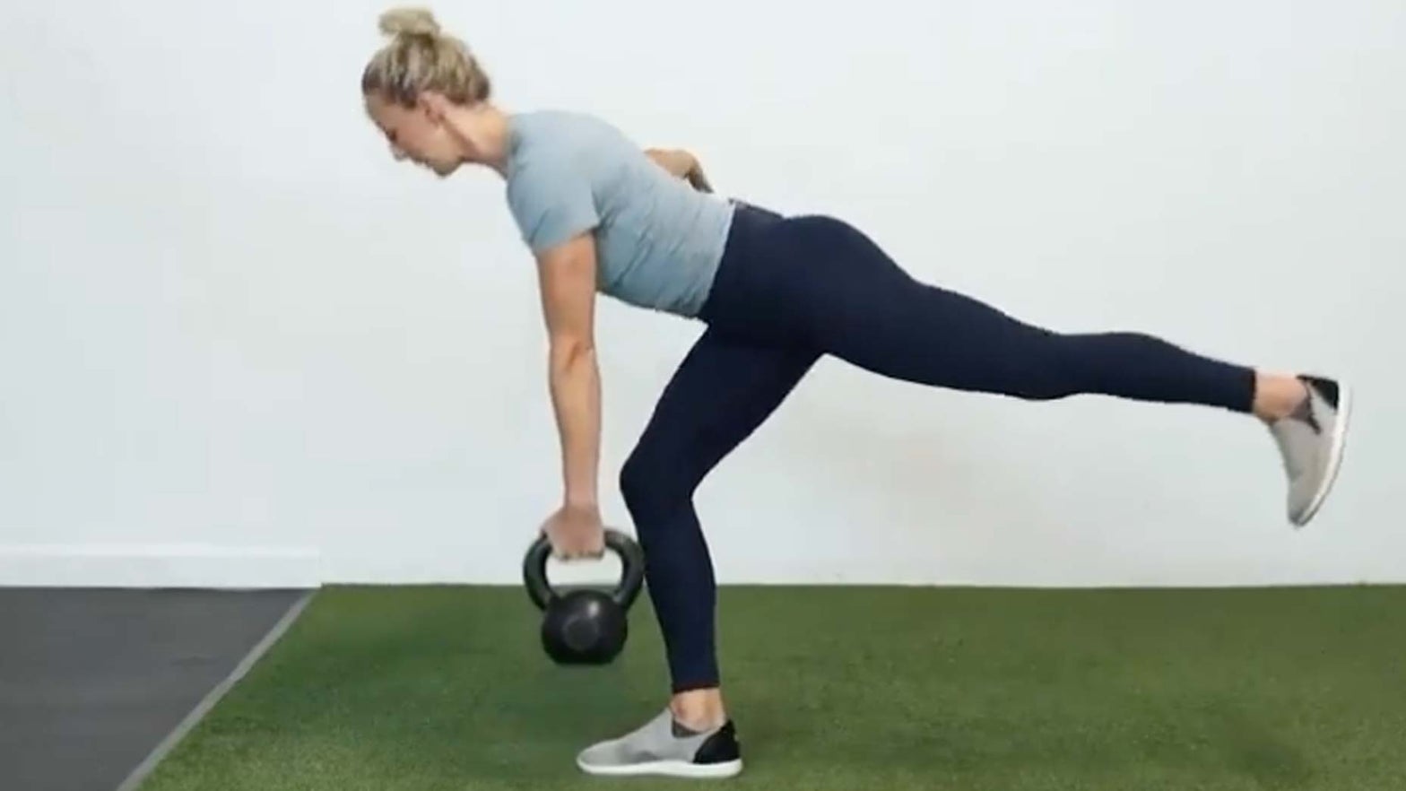 Use this easy exercise to strengthen your core for a powerful swing