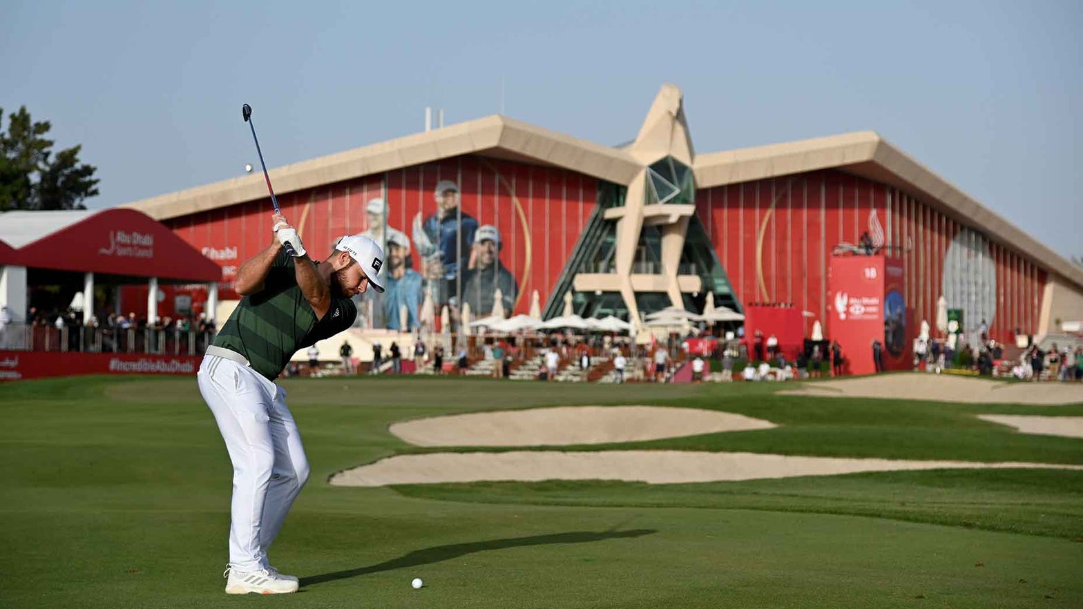 Tyrrell Hatton Outduels Rory Mcilroy To Win Hsbc In Abu Dhabi 0978