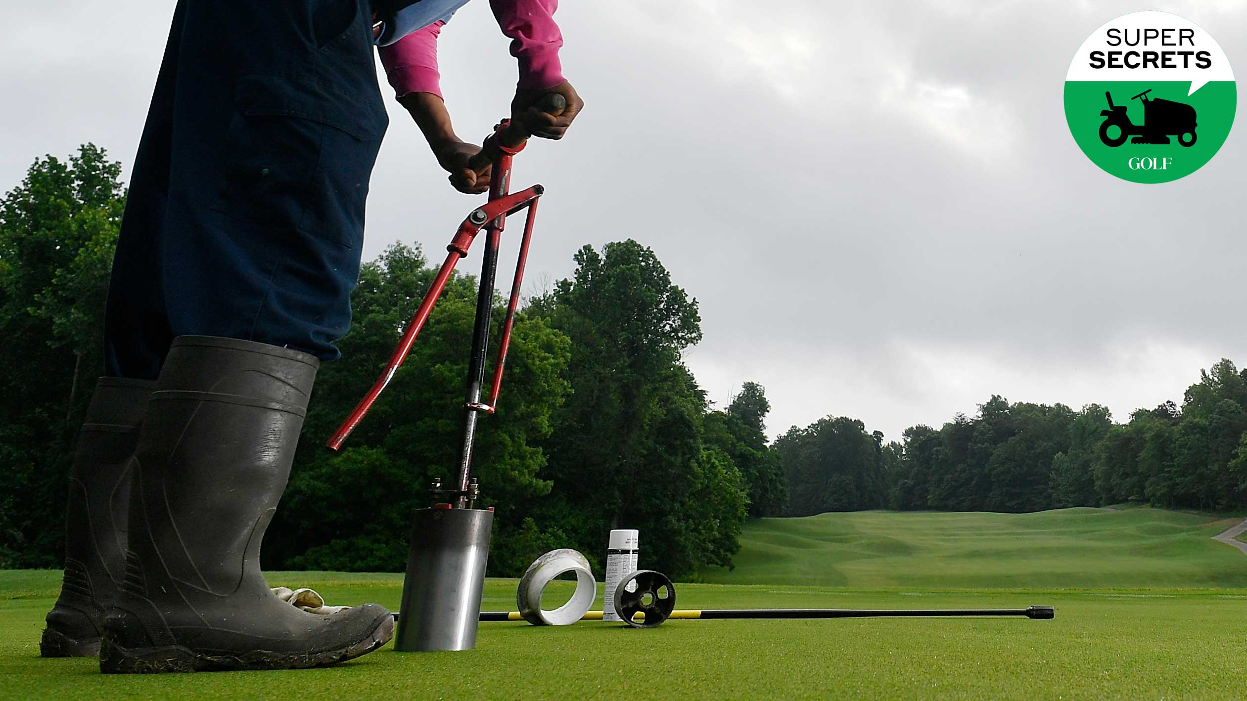 The logic behind where golf courses cut their holes, according to an expert