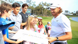 tommy fleetwood signs autographs