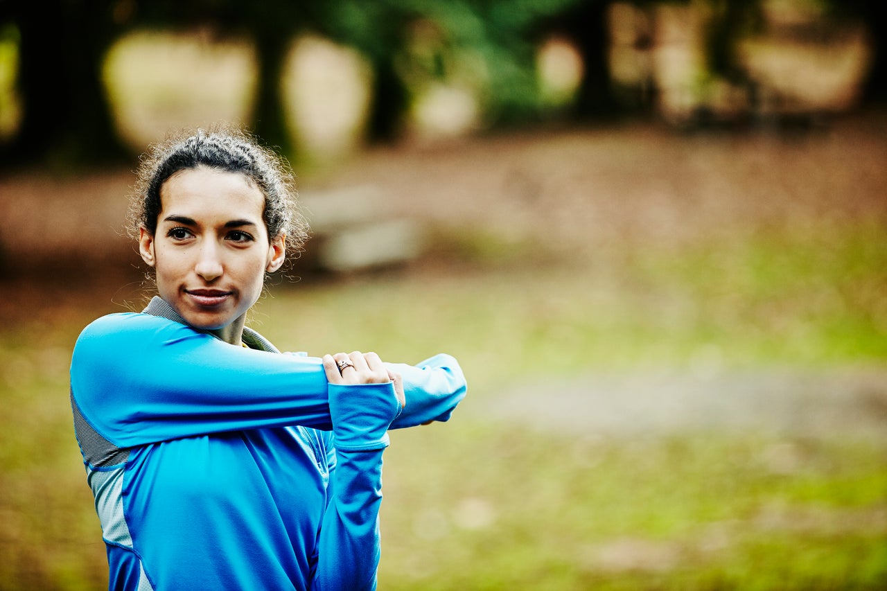 These Are 3 Important Golf Stretches, According To A Stretching Expert