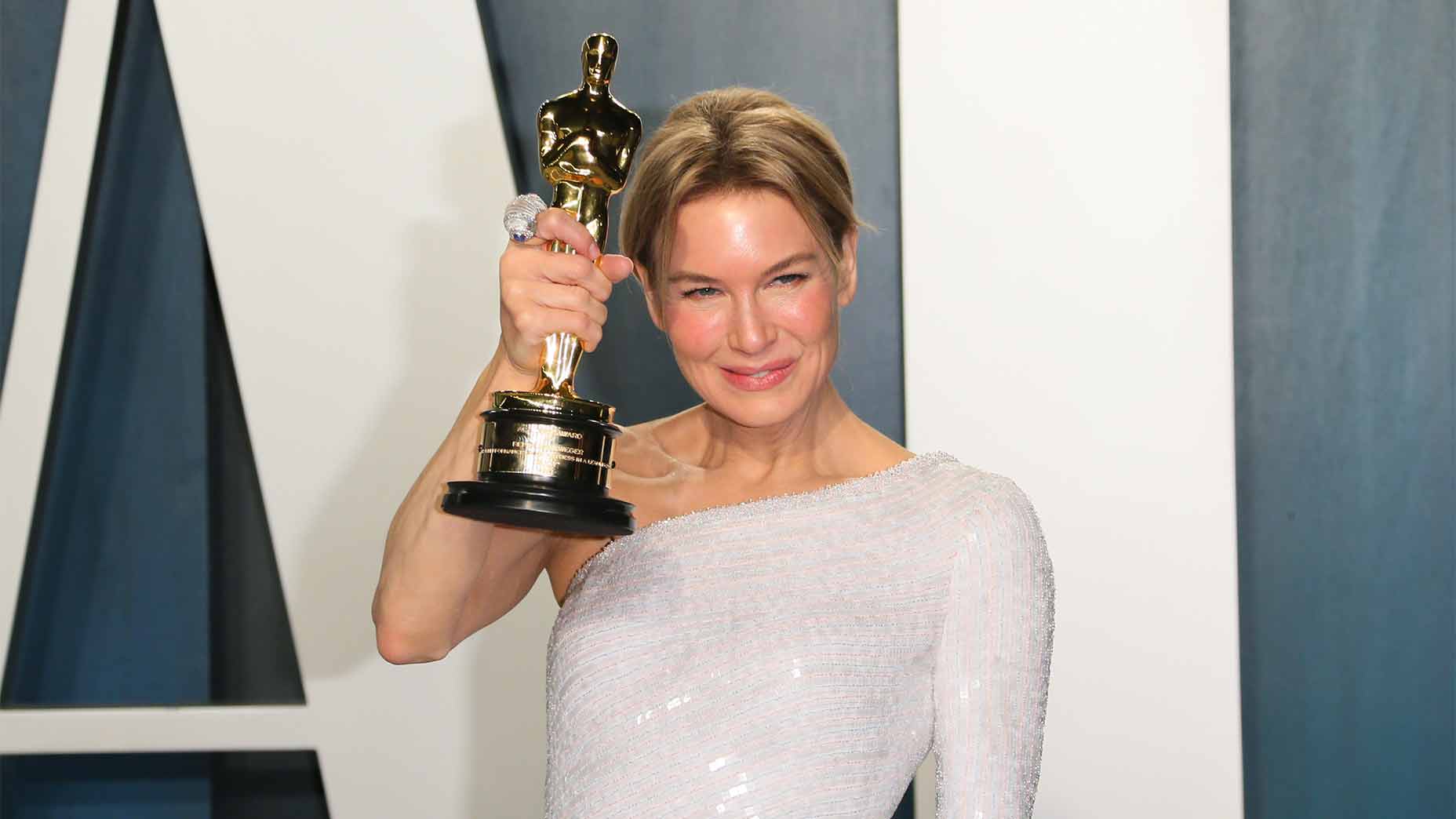 Oscar Winner Renee Zellweger To Star In New Golf Comedy