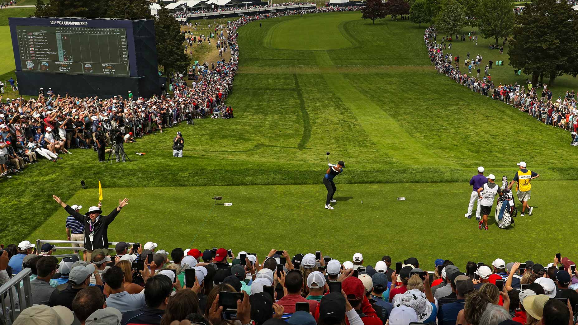 brooks koepka tees off