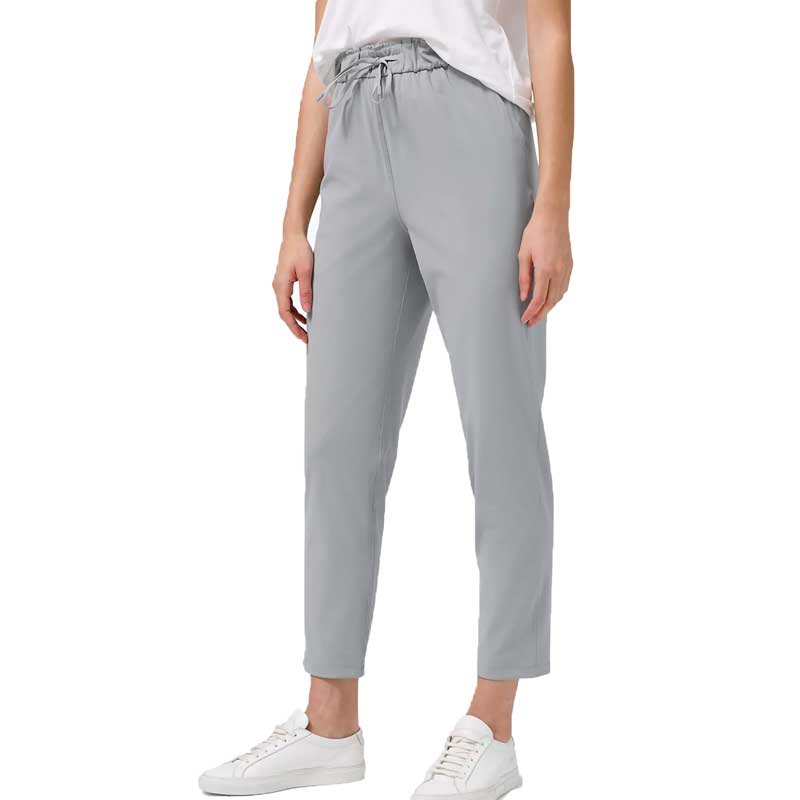 GOLF Spring/Summer 2021 Style Guide: The best women's golf pants