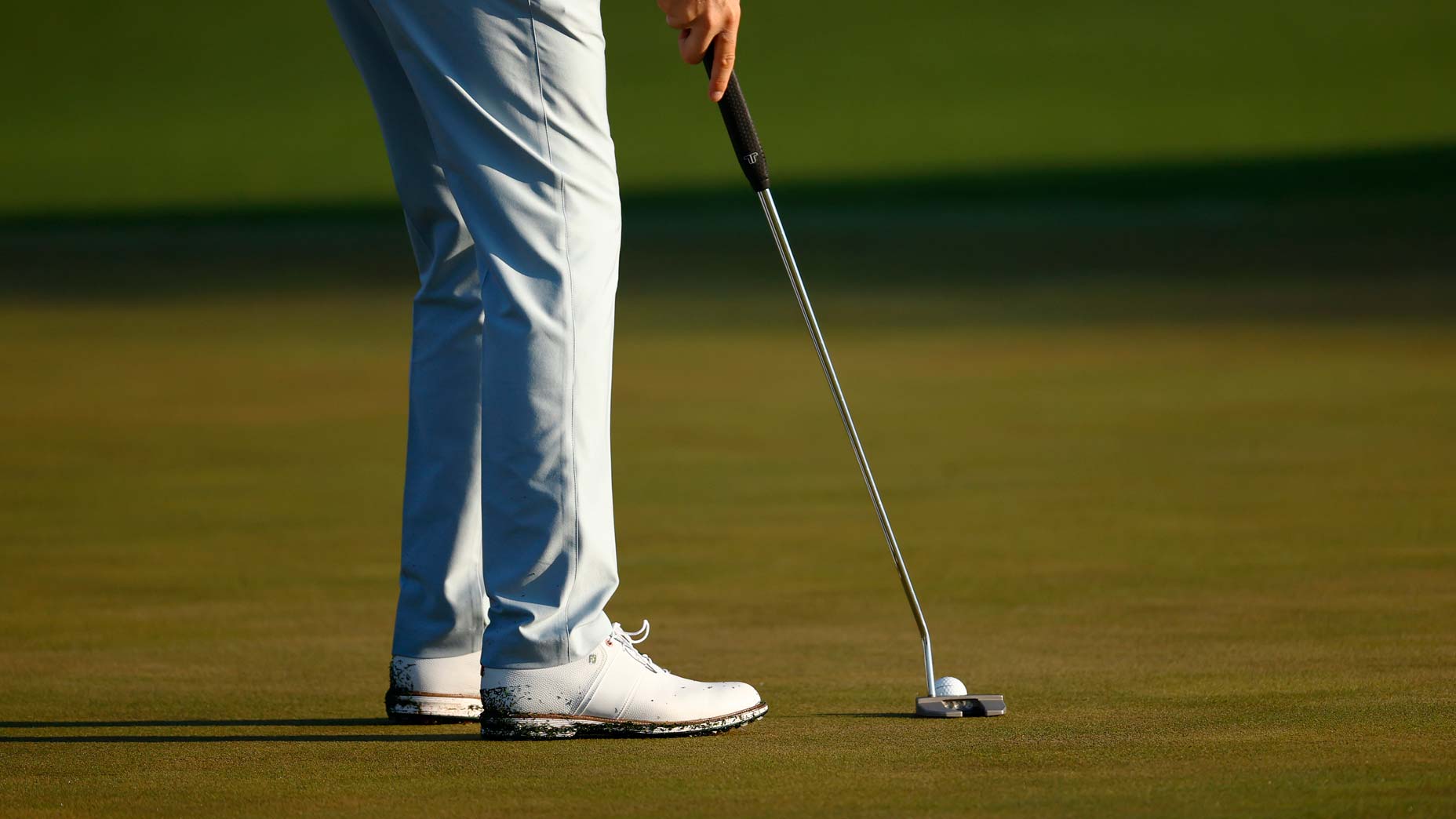 very short putt in golf lingo