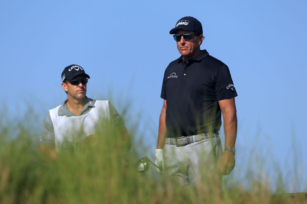 Caddie Tim Mickelson shares praise his brother Phil
