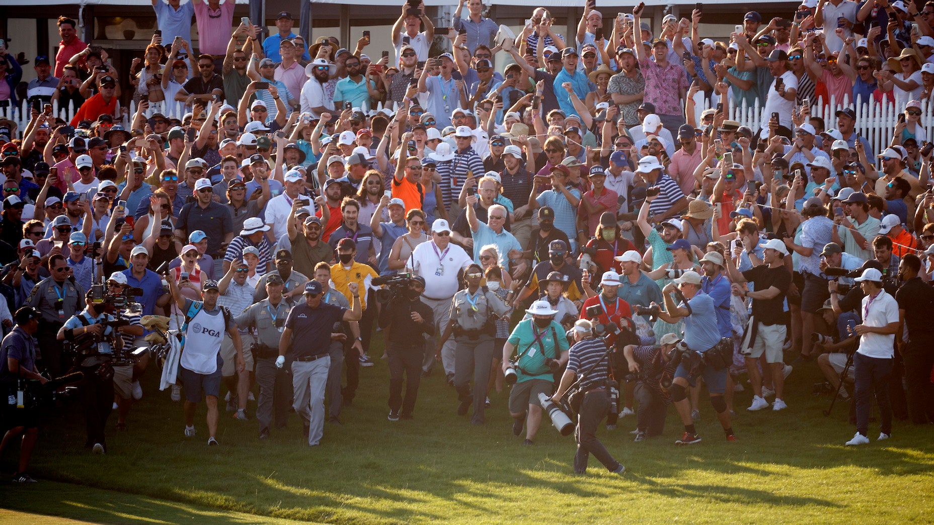 PGA Tour Is About to Admit its Largest Crowd of the Year - The New York  Times