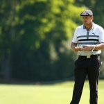 bryson dechambeau reads scorecard