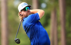 Hunter Mahan's flow-and-beard combo is turning heads on Tour.