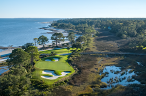 There are two par-3 8th holes to choose from.his is the waterfront option.