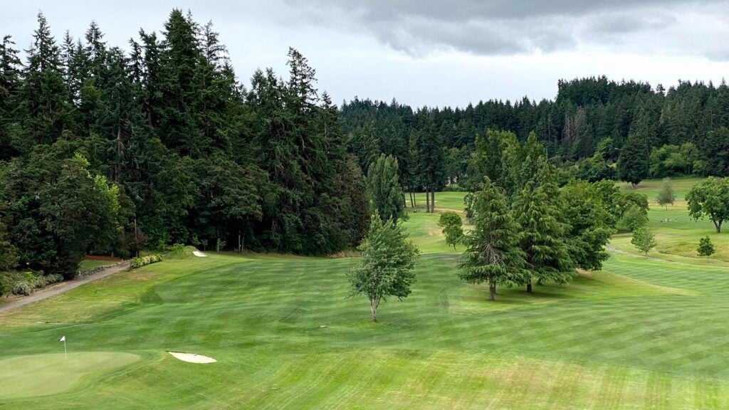 Laurelwood in Eugene, Ore. has become a leader in the organic golf space.