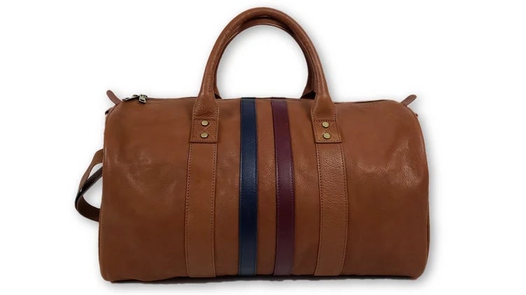 This leather duffel bag is perfect for the traveling golfer