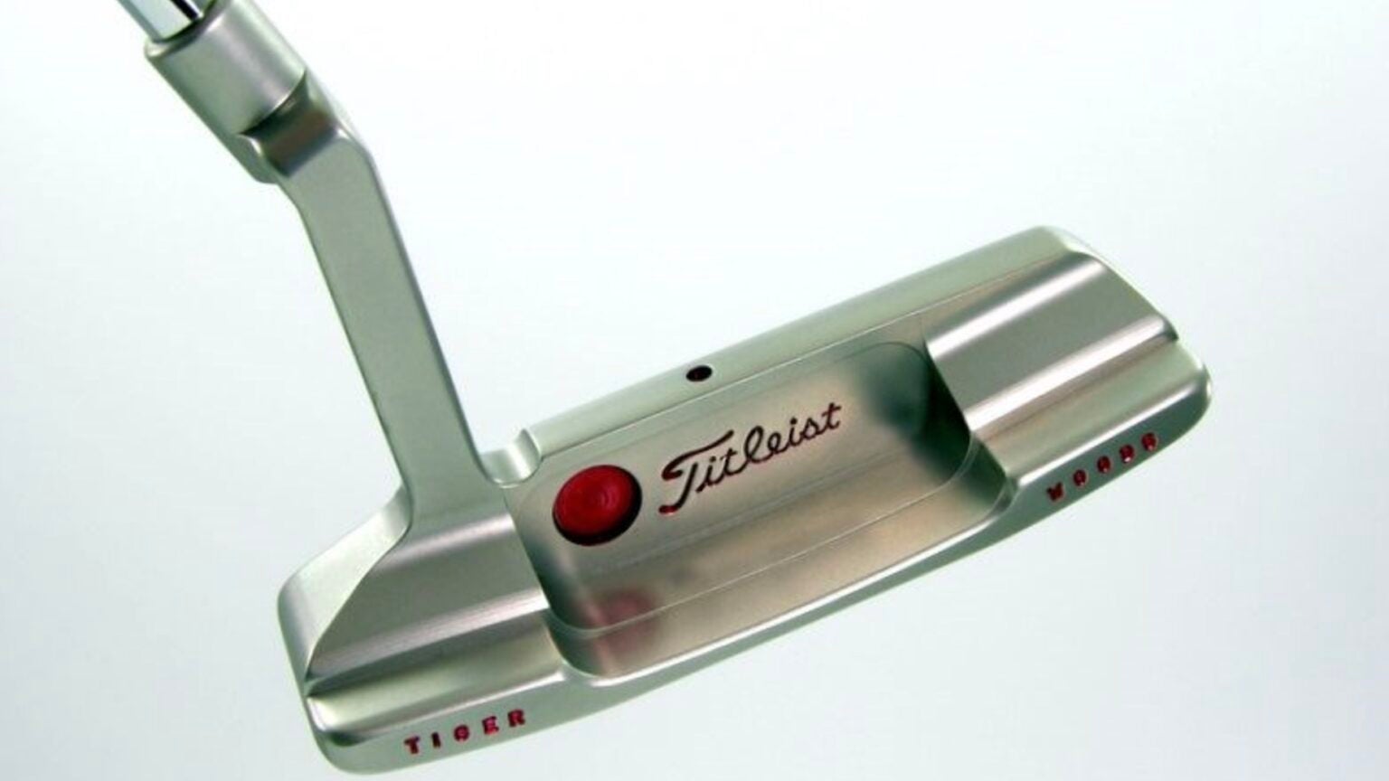 scotty cameron putters tiger woods