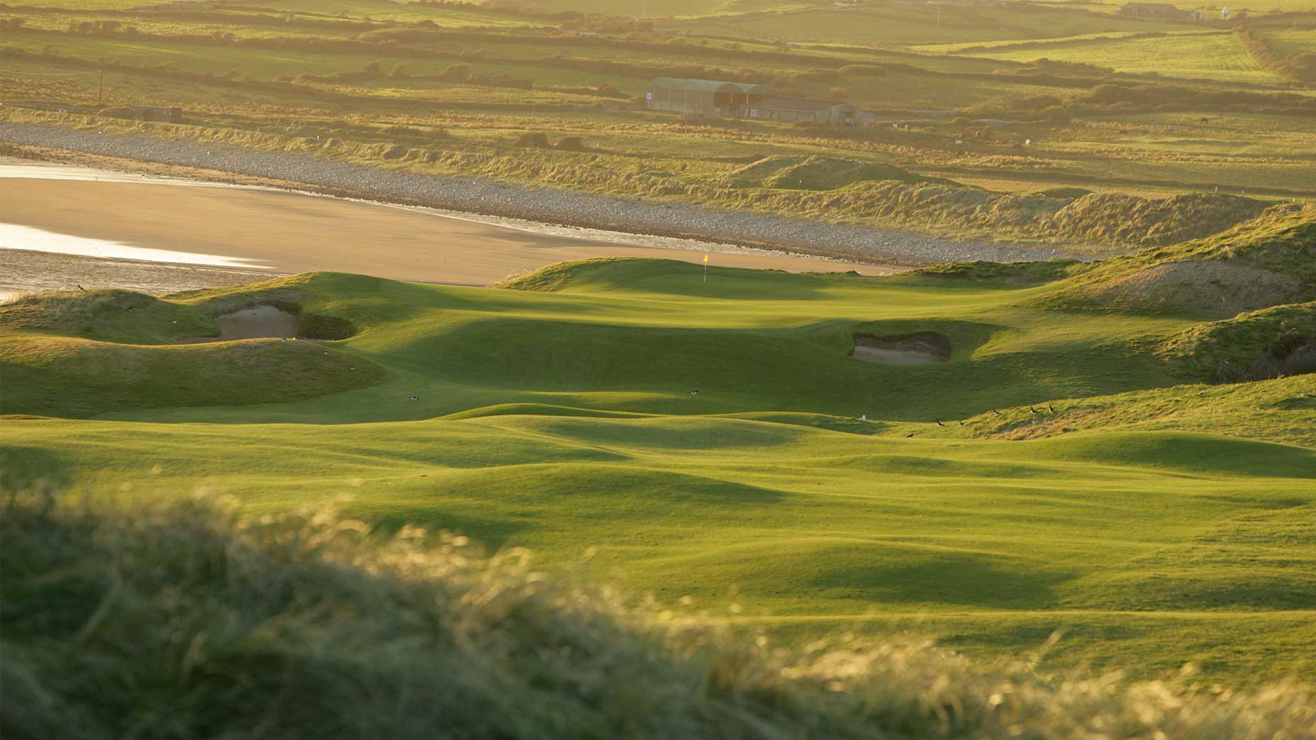 the 7th hole at Lahinch