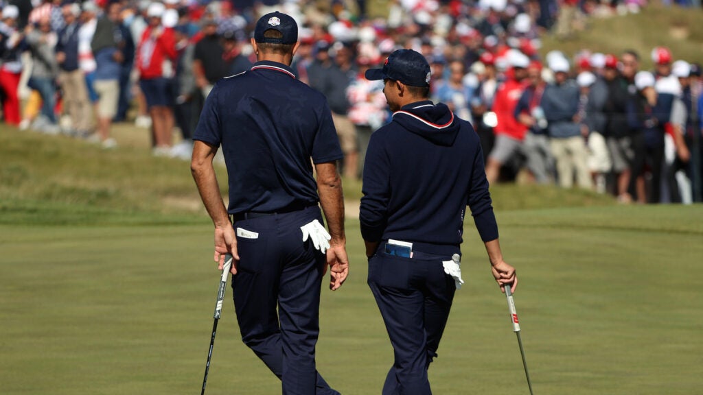 Do short golfers need short clubs, and tall golfers need long clubs?