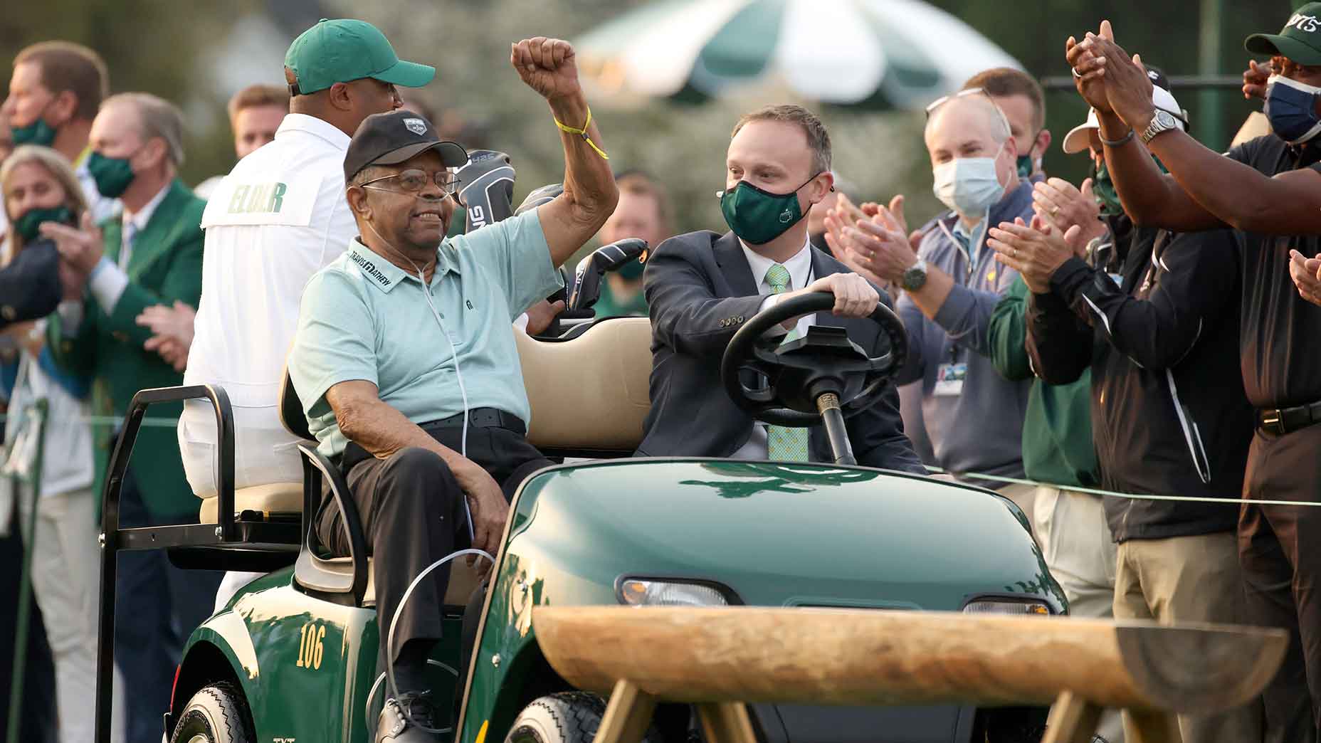 Even at his Masters celebration, Lee Elder never stopped inspiring