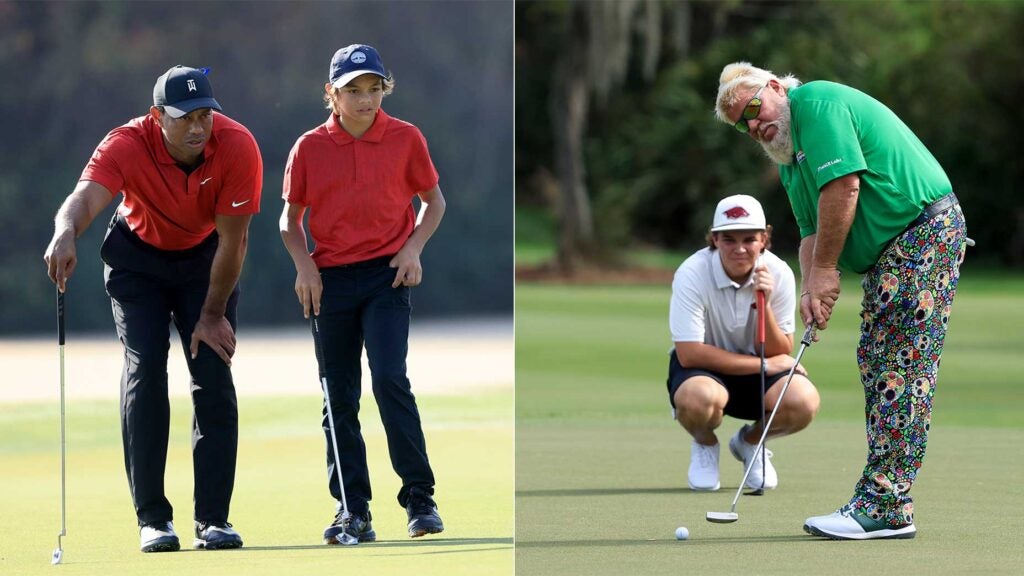 Tiger Woods, John Daly and their sons read putts at the 2021 PNC Championship.
