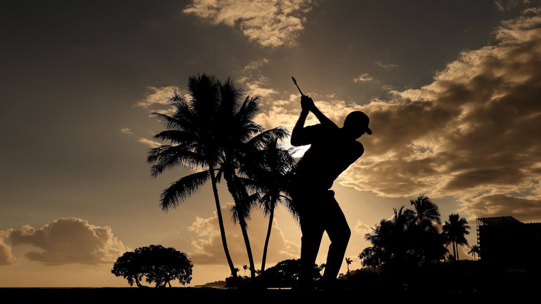 HONOLULU, HAWAII - JANUARY 14: Adam Schenk of the United States plays his shot from the 17th tee during the second round of the Sony Open in Hawaii at Waialae Country Club on January 14, 2022 in Honolulu, Hawaii. (Photo by Gregory Shamus/Getty Images)