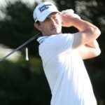 Patrick Cantlay watches a driver shot during the 2022 Sentry Tournament of Champions