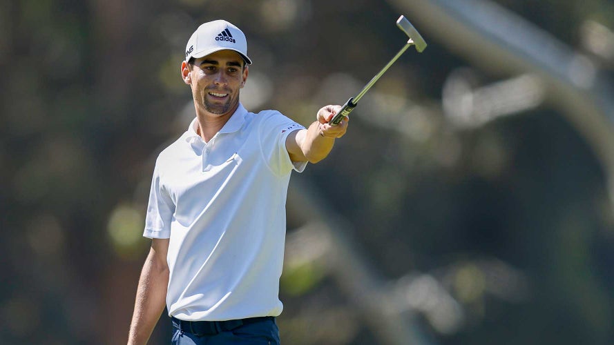 Why so many experts love Joaquin Niemann's golf swing