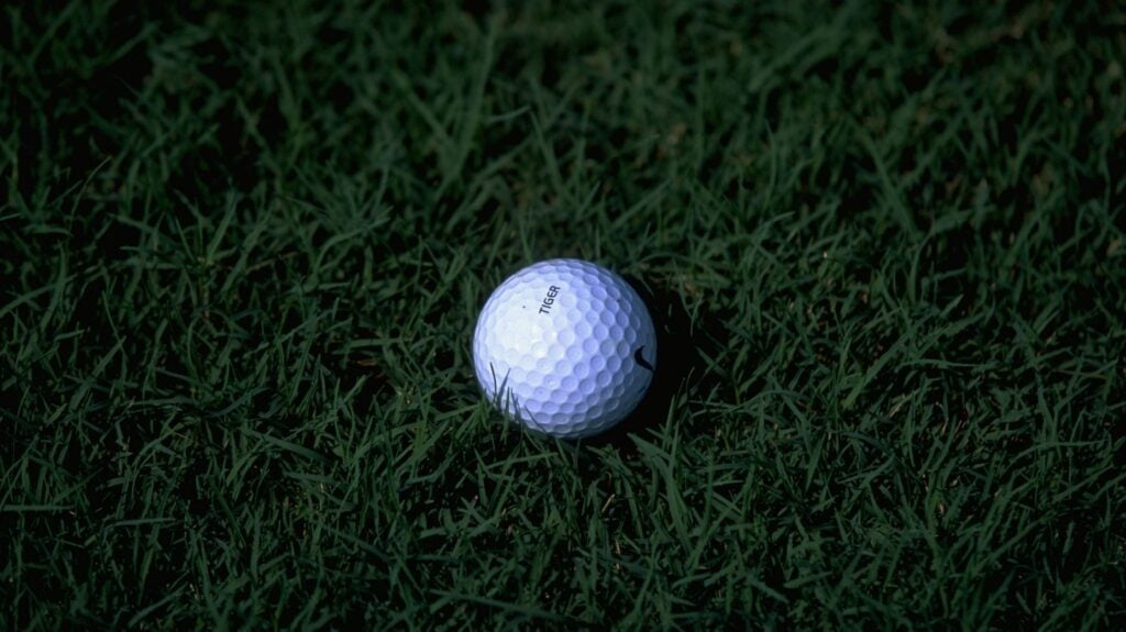 How Often Should You Change Golf Balls For A More Accurate Game? 