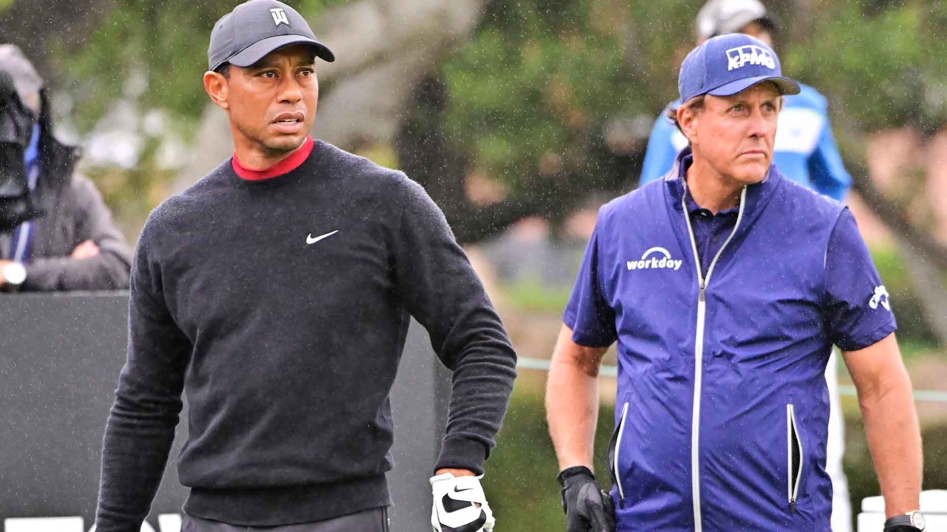 Tiger Woods Phil Mickelson staring
