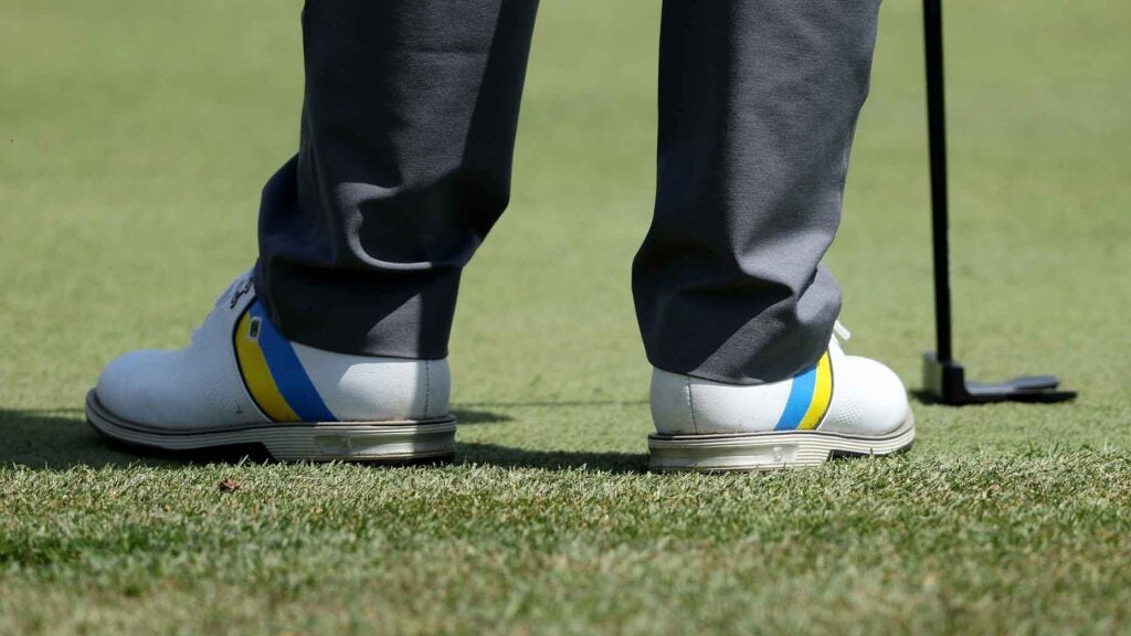 ukraine flag on golf shoes