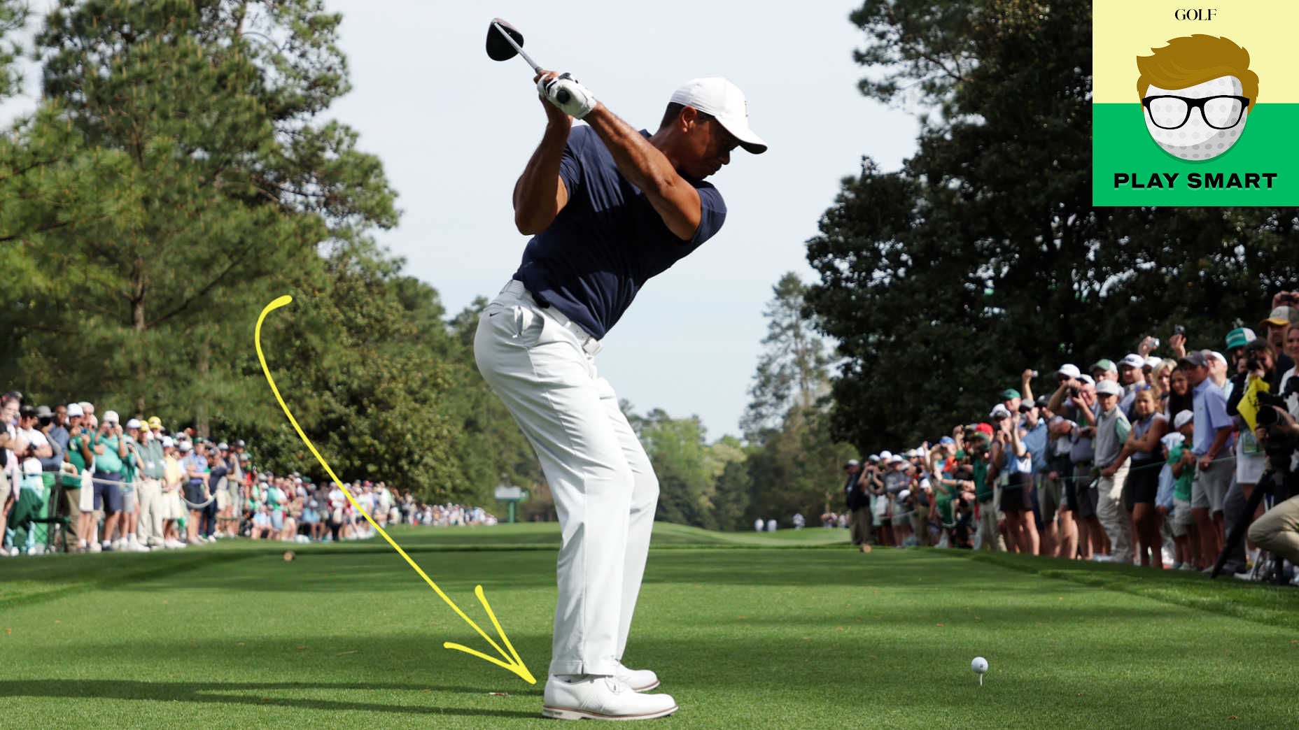 Why isn't Tiger Woods wearing Nike shoes at the Masters?