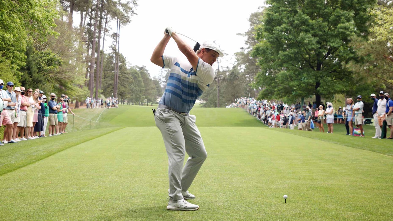 A frame-by-frame look at Jordan Spieth's 2022 Masters golf swing