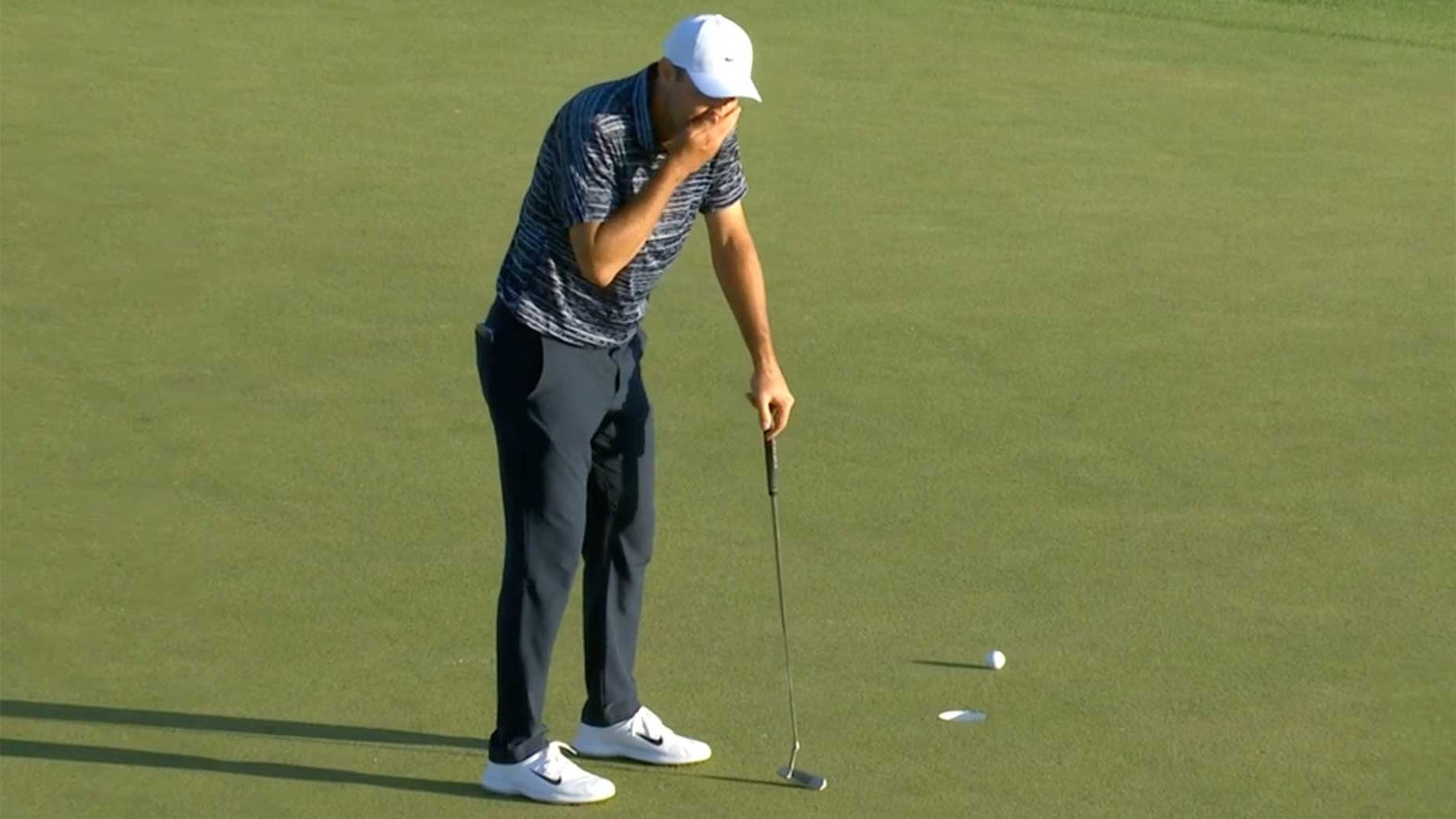 Bizarre fourputt finish leaves Masters champ Scottie Scheffler laughing