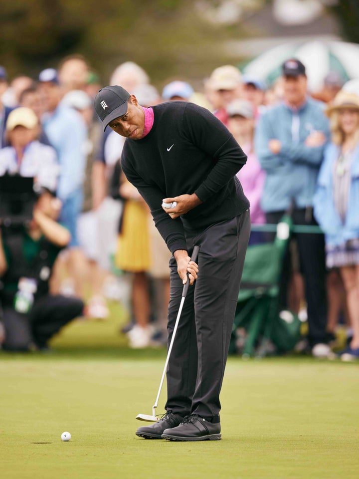 My 18 favorite pictures of golf swings from the 2022 Masters