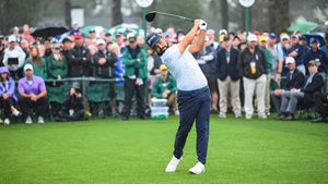 J.J. Spaun hits shot at Masters