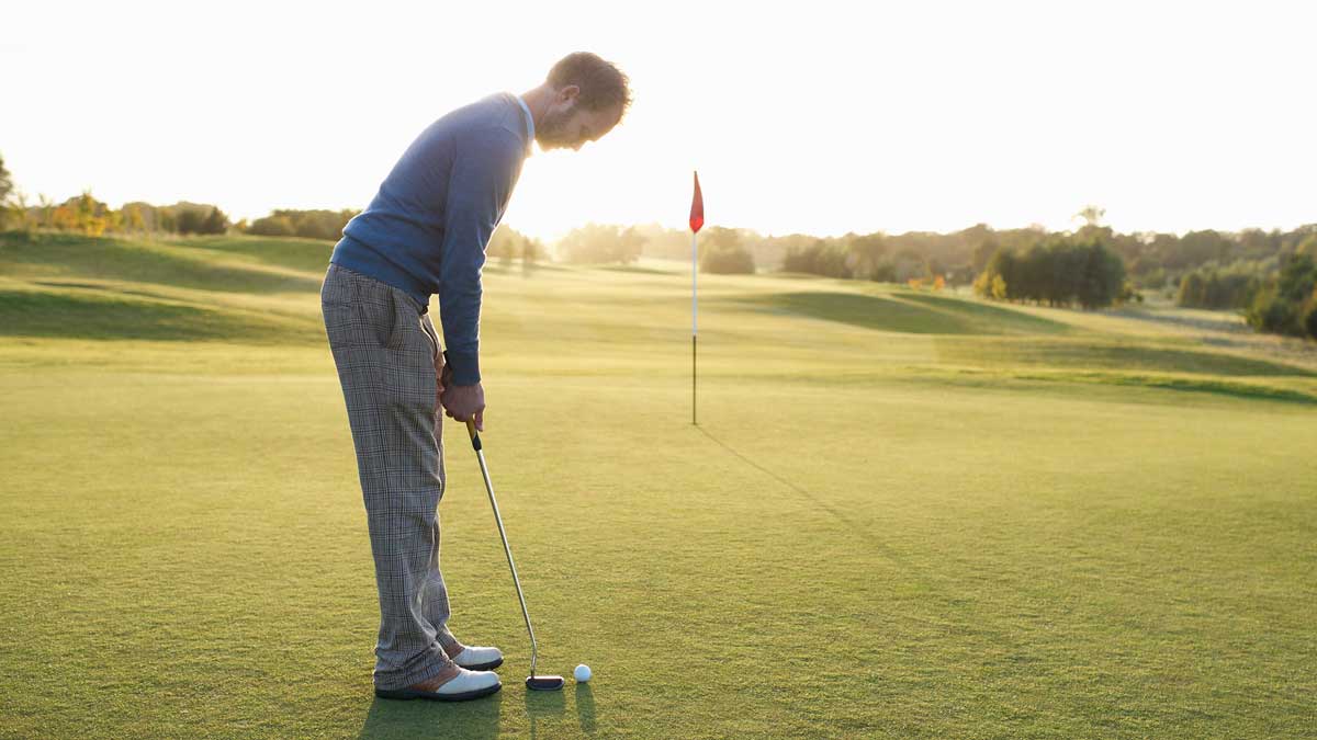 How grain affects your short game (and how to read it!), according to a  super